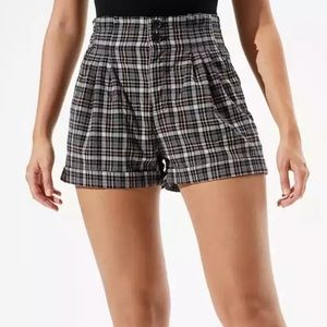American Eagle Plaid Mom Shorts